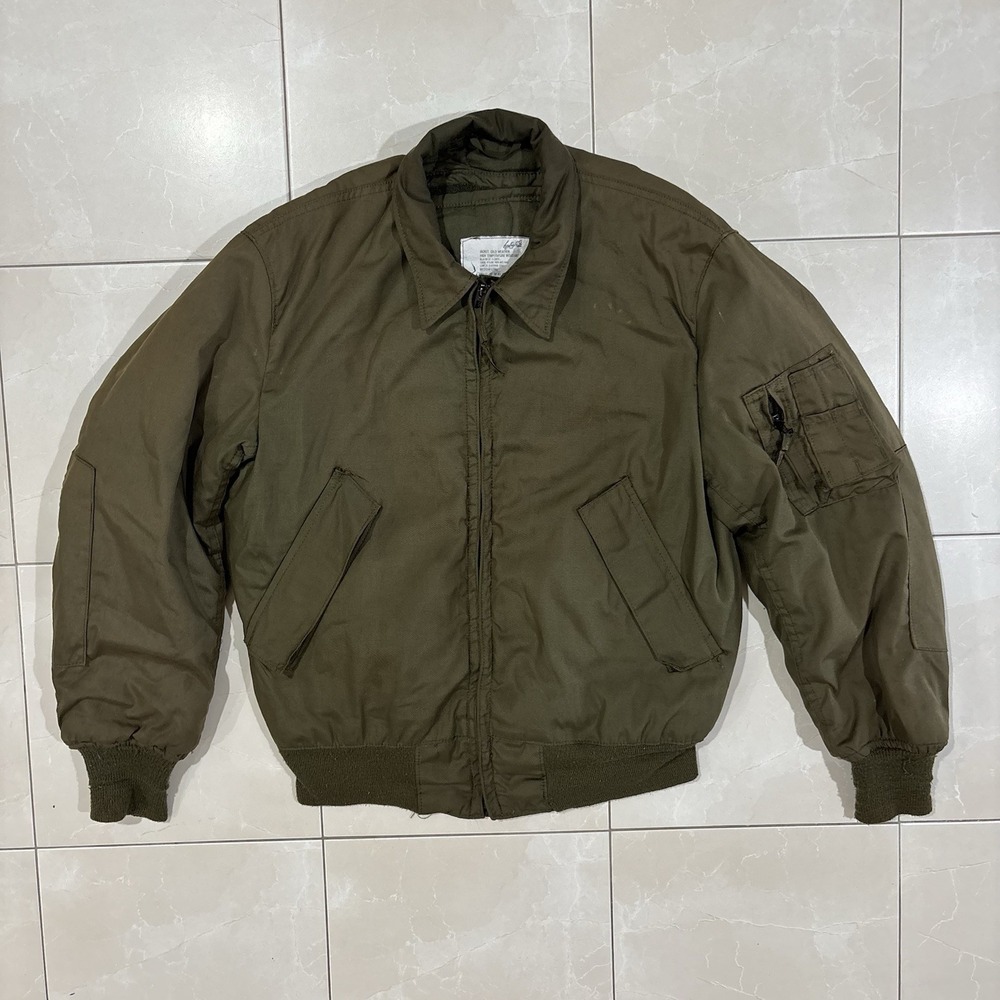 Vintage 80s U.S. Military CVC Cold Weather Gear Tanker Jacket Size M-Long Olive